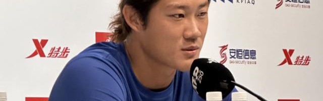 星空体育-张之臻带伤只能边打边看：只能先把身体放在第一位