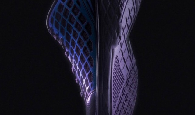 星空体育-今年全明星也有科比新球鞋！Kobe 3 Low Protro首次发售！